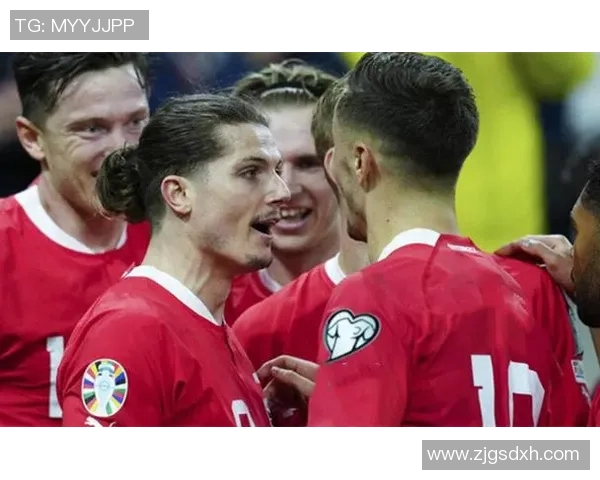 深圳羽毛球队在欧锦赛积分榜上以61分稳居第一名展现强劲实力 深圳羽毛球队在欧锦赛积分榜上以61分稳居第一名展现强劲实力